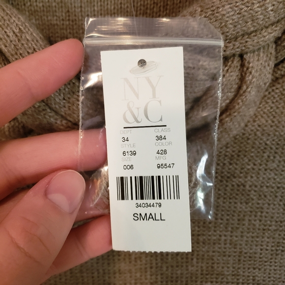 NWT New York & Company Sweater Dress - Picture 3 of 6